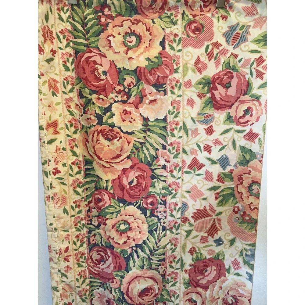 Vintage Collier Campbell Pair of King Pillowcases Mazurka Rose 1991 Cottage Core